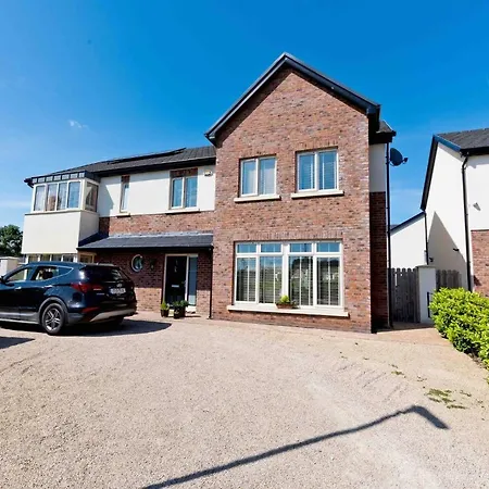 In Guest - Modern Cosy 15 Mins To Dublin Airport City Ballyboughal