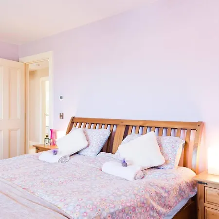 In Guest - Modern Cosy 15 Mins To Dublin Airport City Ballyboughal