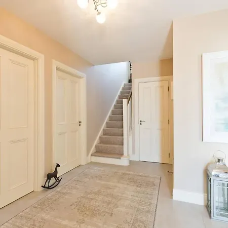 In Guest - Modern Cosy 15 Mins To Dublin Airport City ゲストハウス Ballyboughal